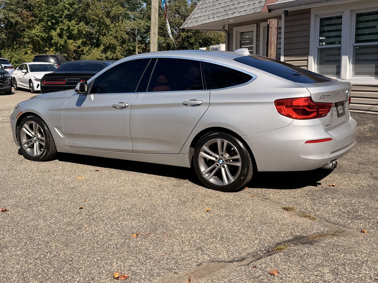 BMW 3 Series 330i xDrive Gran Turismo 2018
