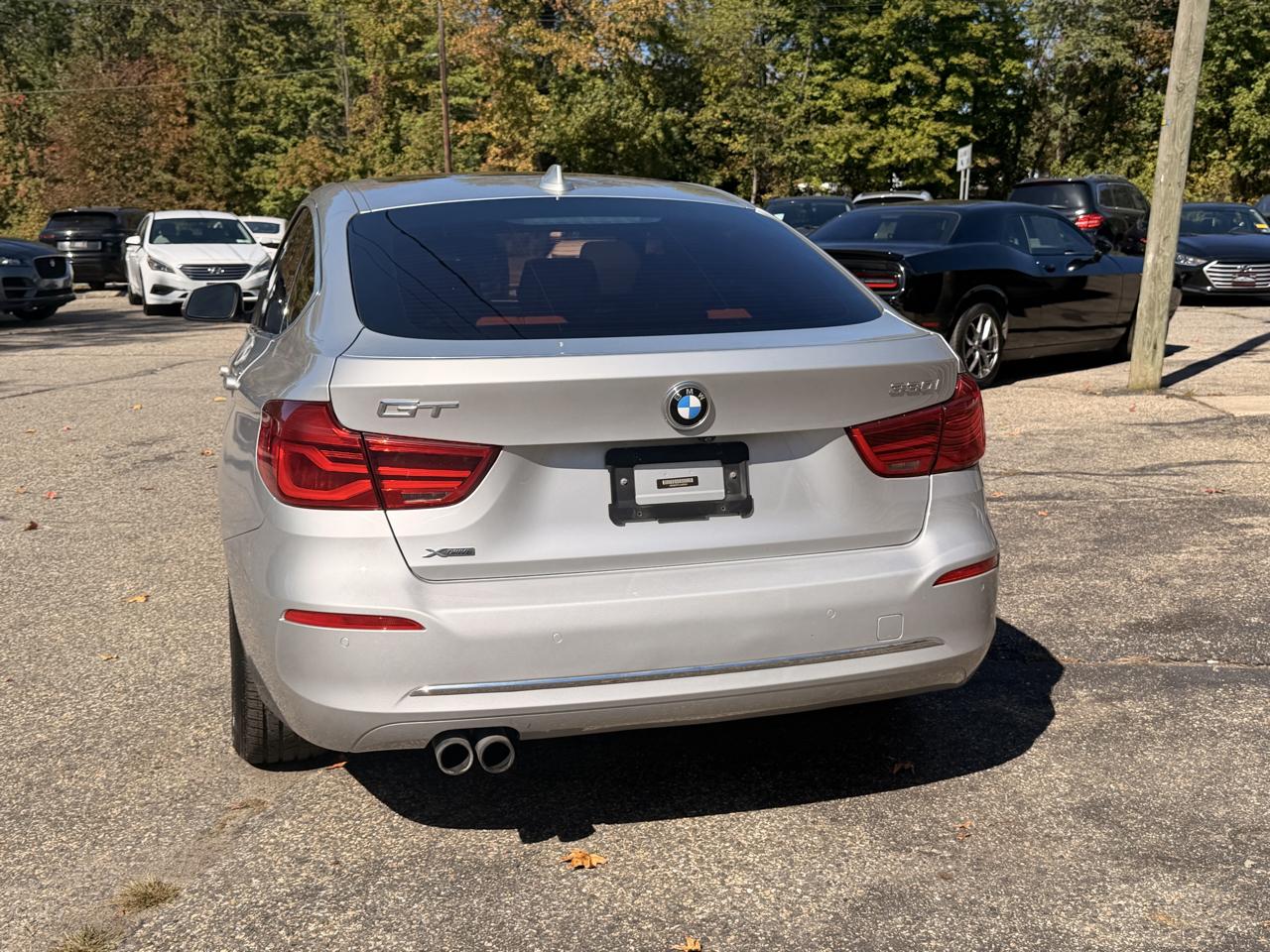 BMW 3 Series 330i xDrive Gran Turismo 2018
