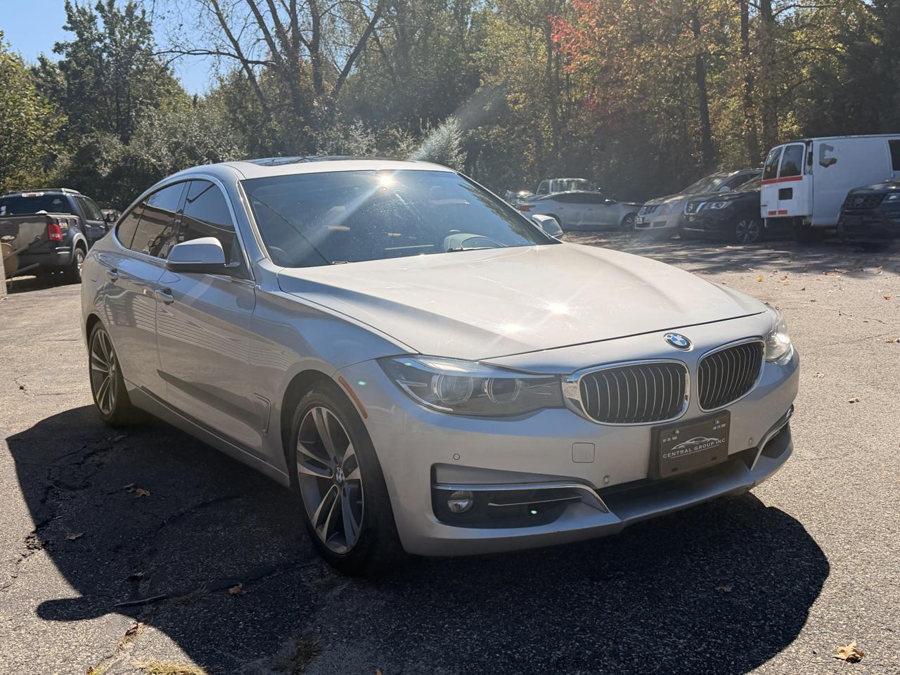 BMW 3 Series 330i xDrive Gran Turismo 2018