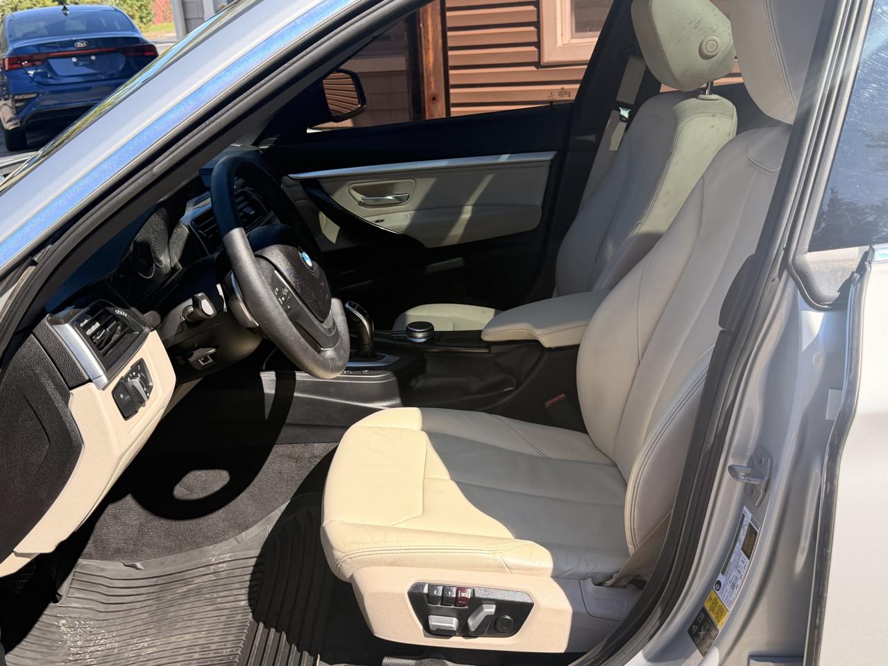 BMW 3 Series 330i xDrive Gran Turismo 2018