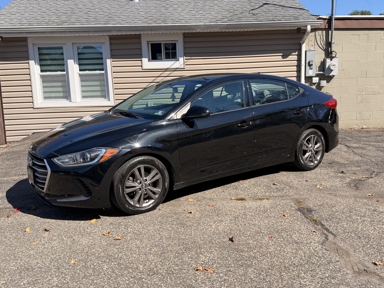 Hyundai Elantra SE 2.0L Auto (Alabama) 2017