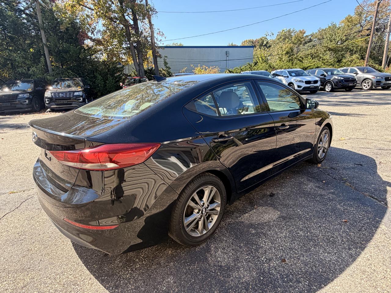 Hyundai Elantra SE 2.0L Auto (Alabama) 2017