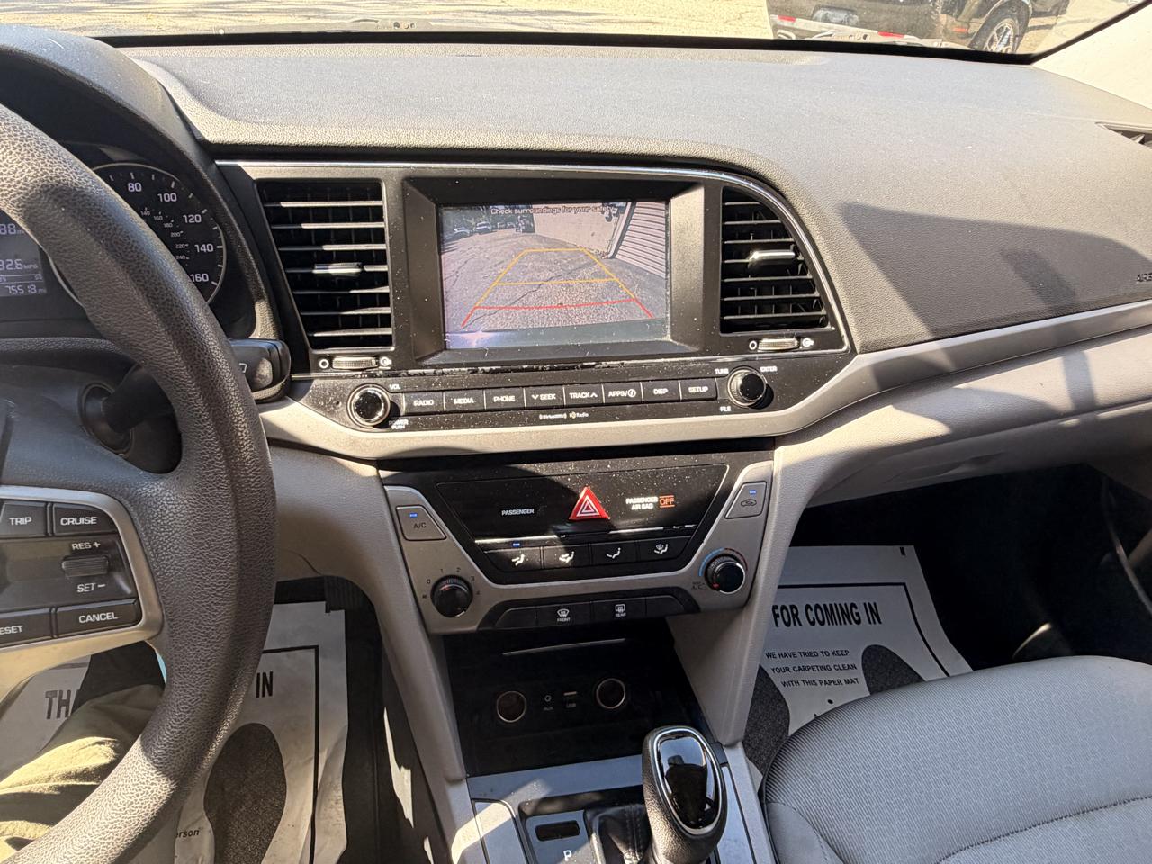 Hyundai Elantra SE 2.0L Auto (Alabama) 2017