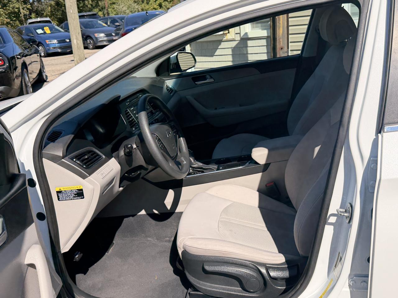 Hyundai Sonata 4dr Sdn 2.4L SE PZEV 2015
