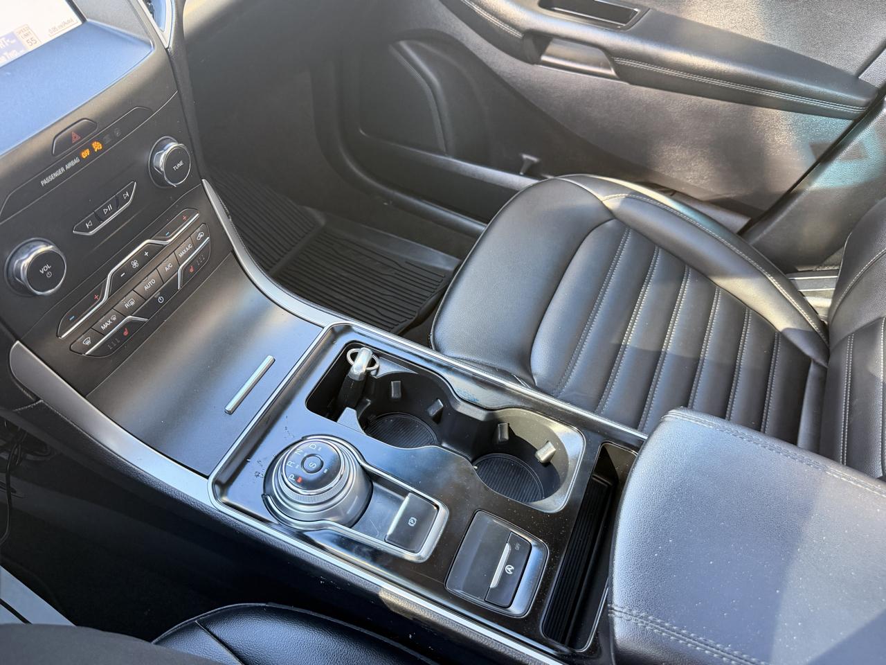Ford Edge 4dr SEL AWD 2020