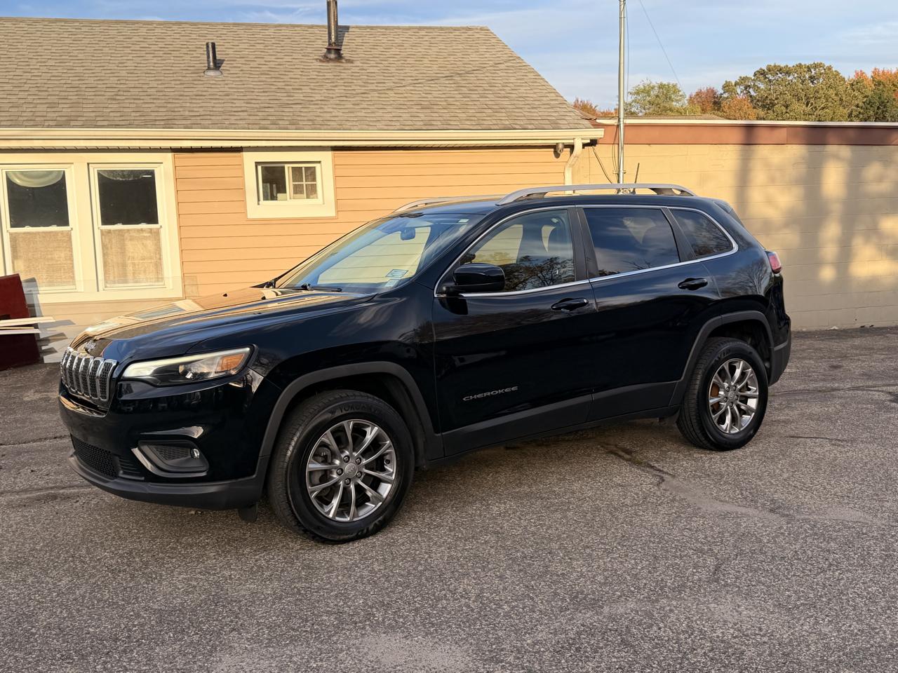 Jeep Cherokee Latitude Plus 4x4 2019