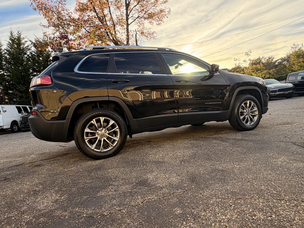 Jeep Cherokee Latitude Plus 4x4 2019