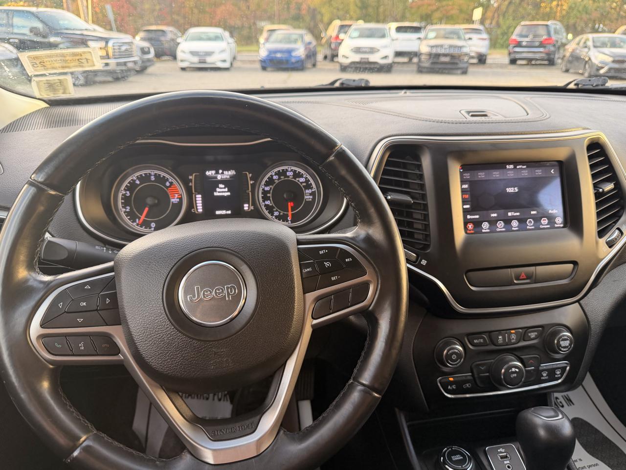 Jeep Cherokee Latitude Plus 4x4 2019