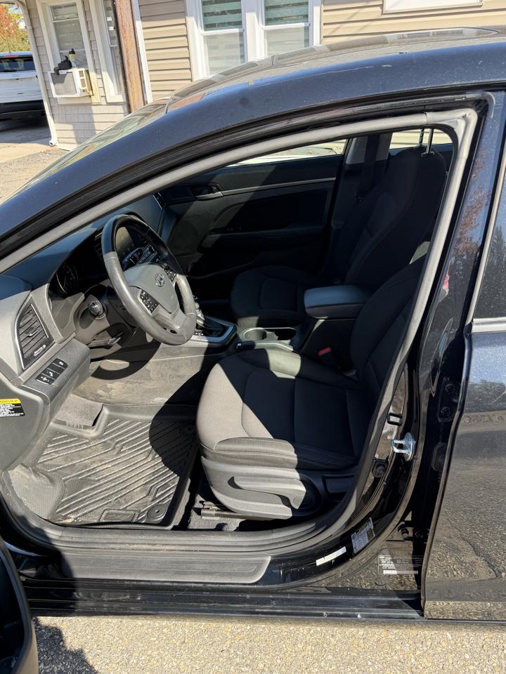 Hyundai Elantra Value Edition 2.0L Auto (Alabama) 2018