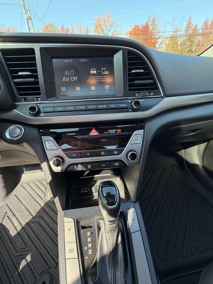 Hyundai Elantra Value Edition 2.0L Auto (Alabama) 2018