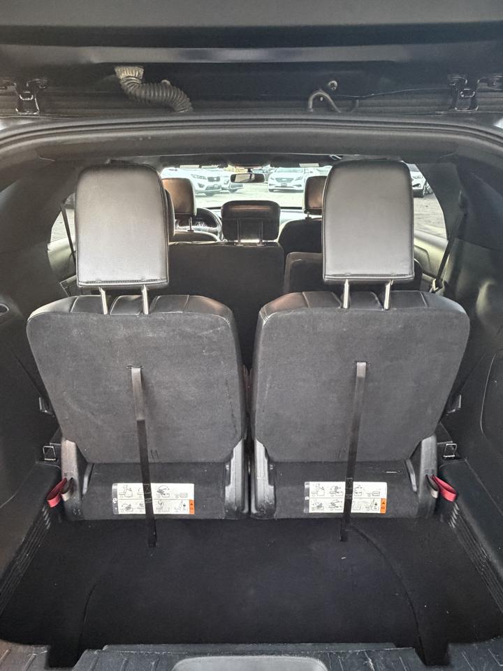 Ford Explorer 4dr 114" WB 4.0L XLT 4WD 2018