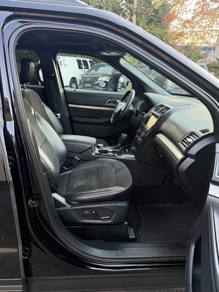 Ford Explorer 4dr 114" WB 4.0L XLT 4WD 2018
