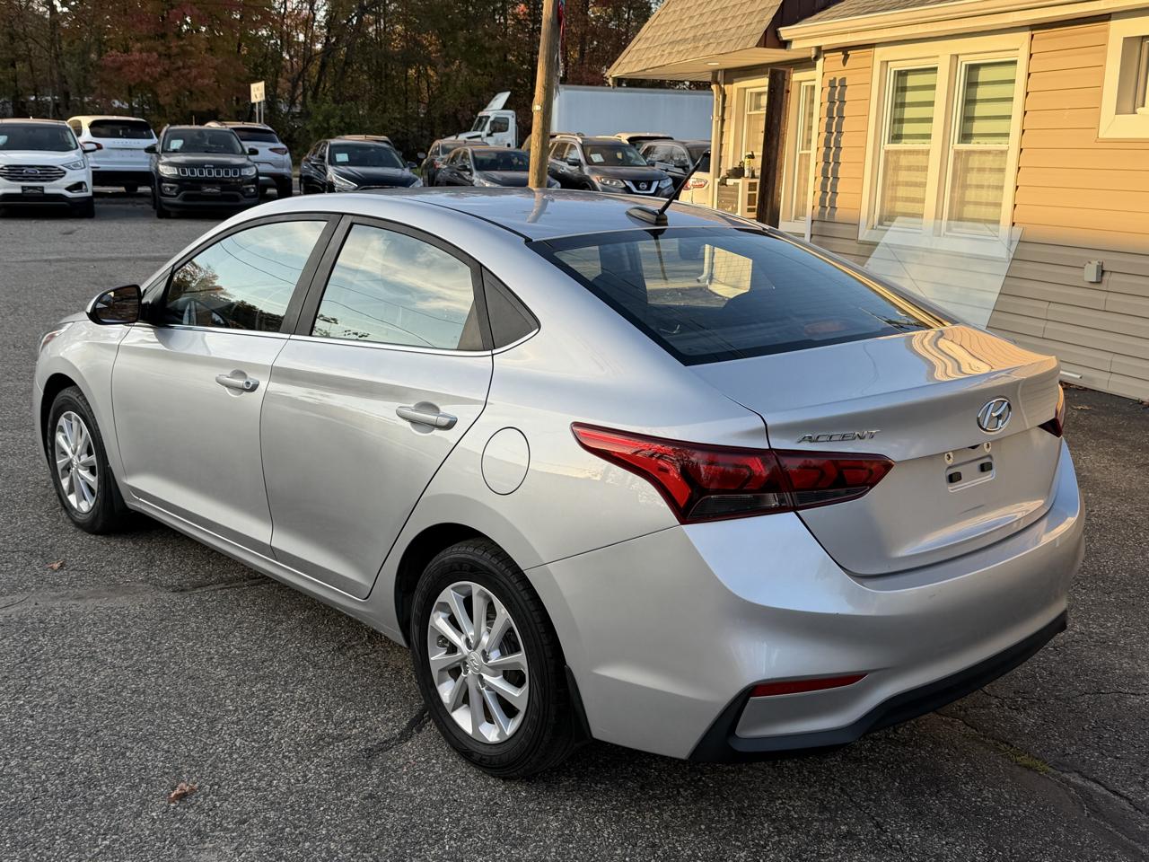 Hyundai Accent SEL Sedan Auto 2019