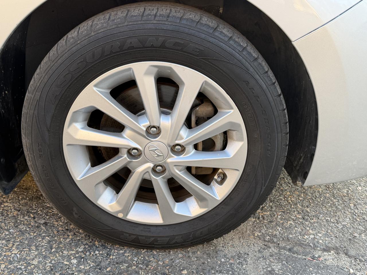 Hyundai Accent SEL Sedan Auto 2019