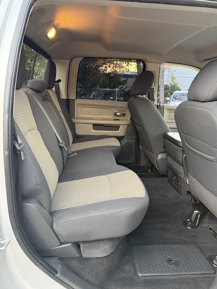 RAM 2500 4WD Crew Cab 149" SLT 2011