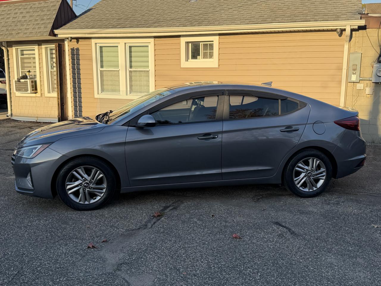 Hyundai Elantra Value Edition Auto 2019