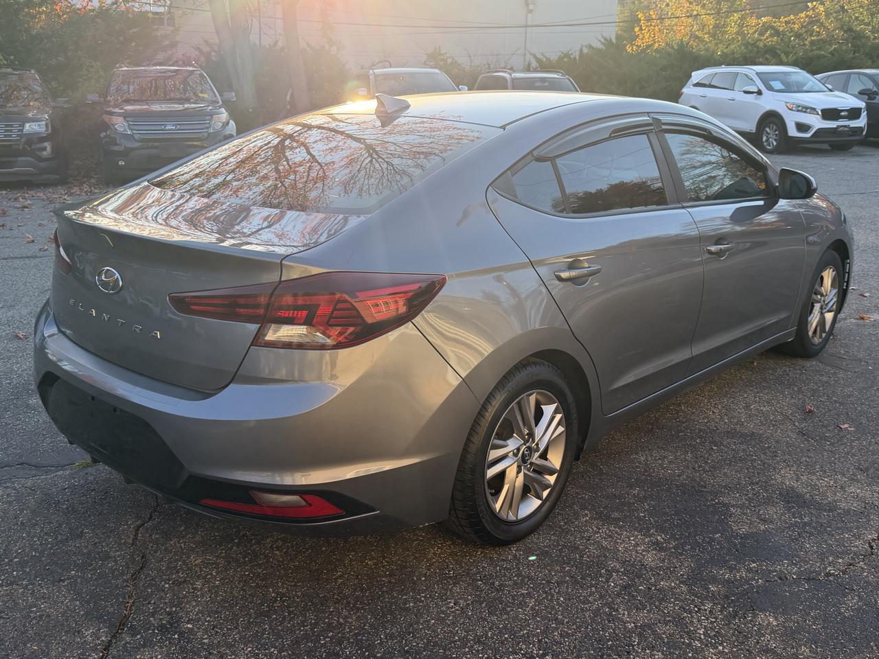 Hyundai Elantra Value Edition Auto 2019