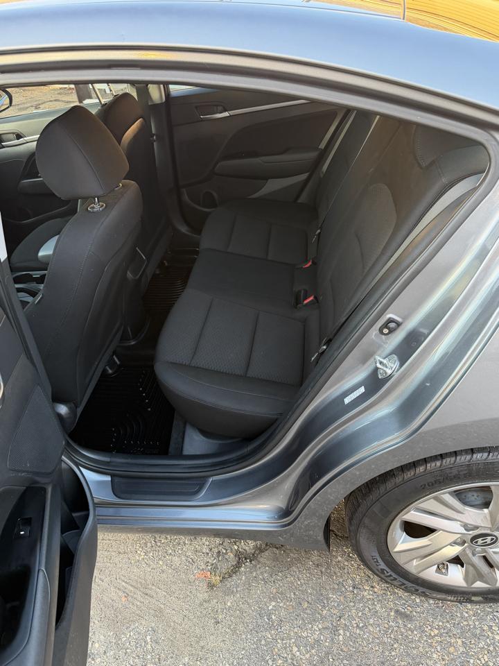 Hyundai Elantra Value Edition Auto 2019