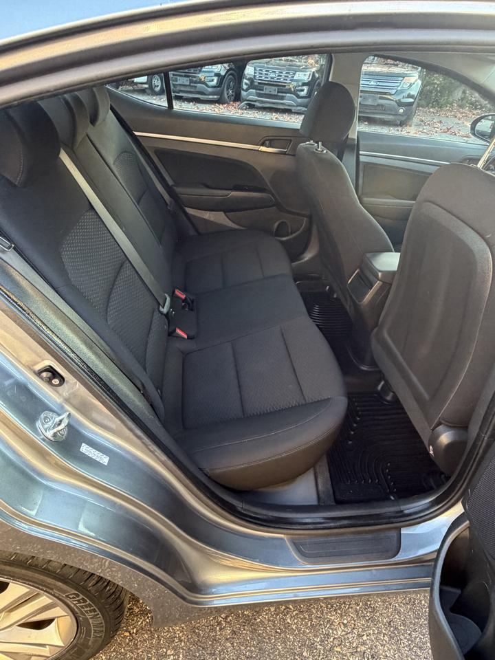 Hyundai Elantra Value Edition Auto 2019