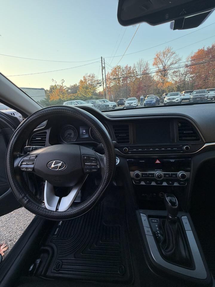 Hyundai Elantra Value Edition Auto 2019