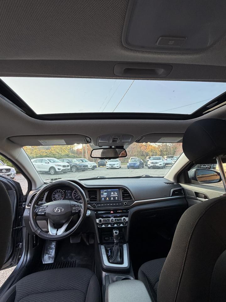Hyundai Elantra Value Edition Auto 2019