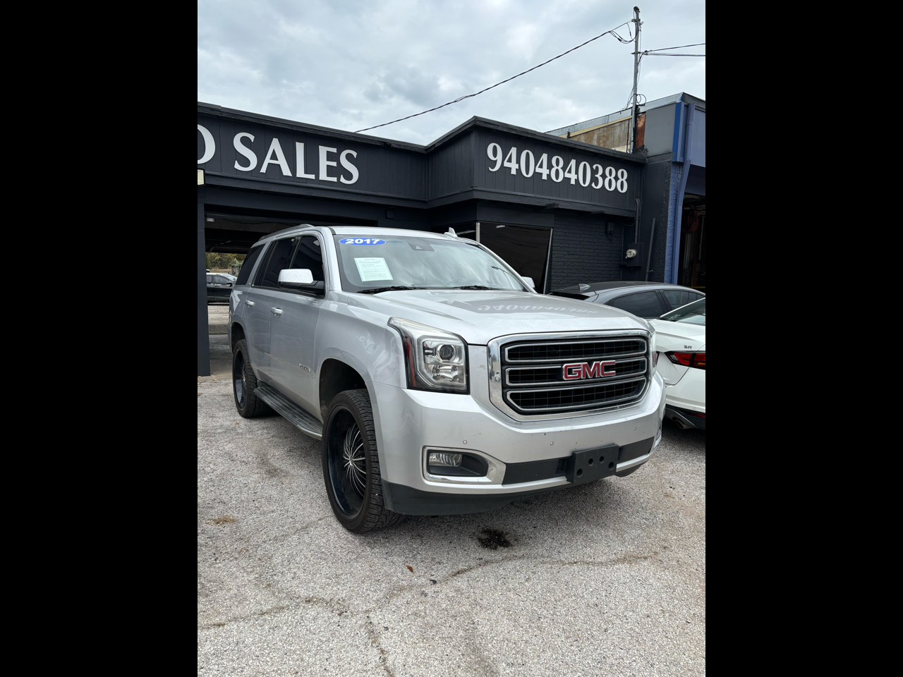 2017 GMC Yukon SLT 2WD