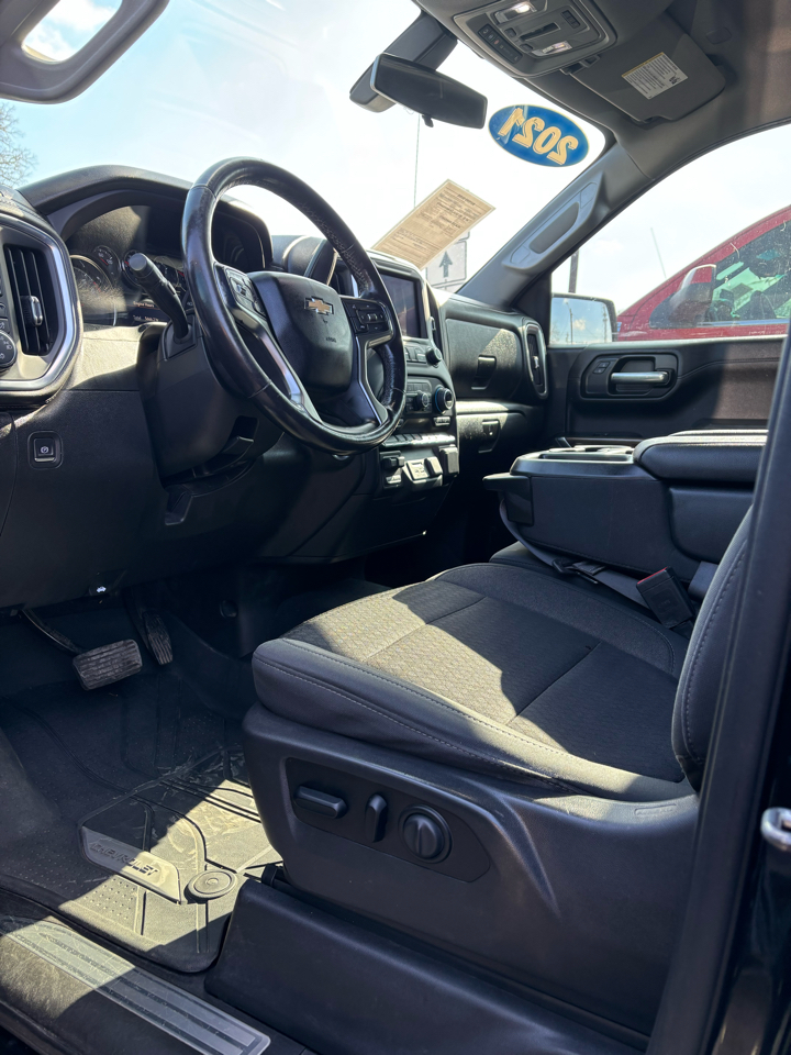 Chevrolet Silverado 1500 LT Crew Cab 2WD 2021