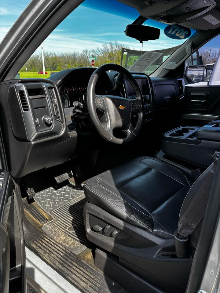 Chevrolet Silverado 1500 LT Crew Cab 2WD 2017