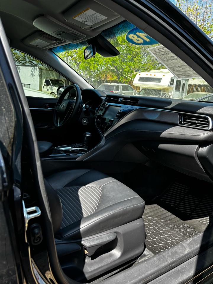Toyota Camry LE 2018