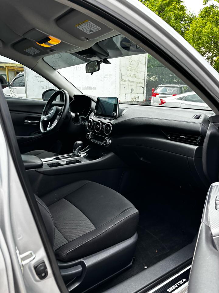 Nissan Sentra SV 2021