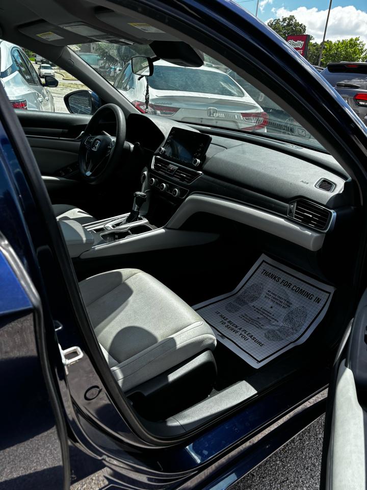 Honda Accord LX CVT 2019