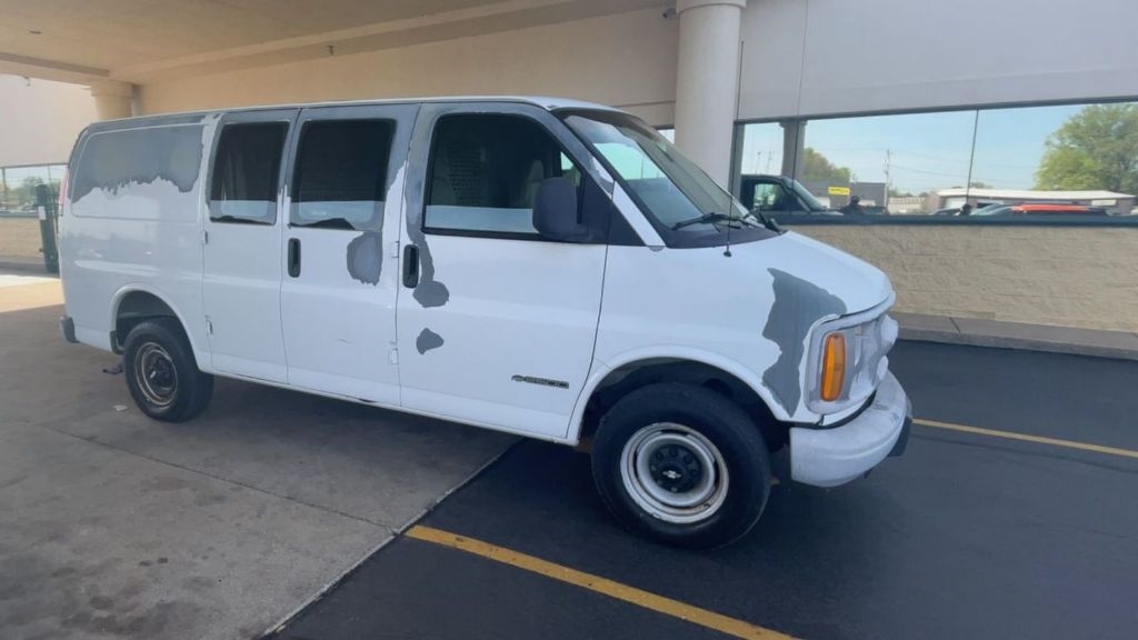 Chevrolet Express 2500 Cargo 1999