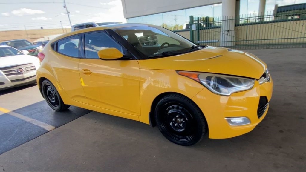 2012 Hyundai Veloster Base