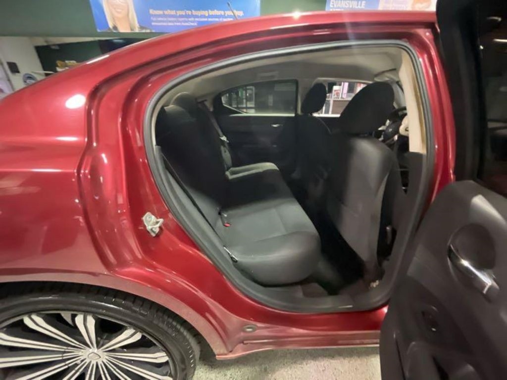 Dodge Charger SE 2008