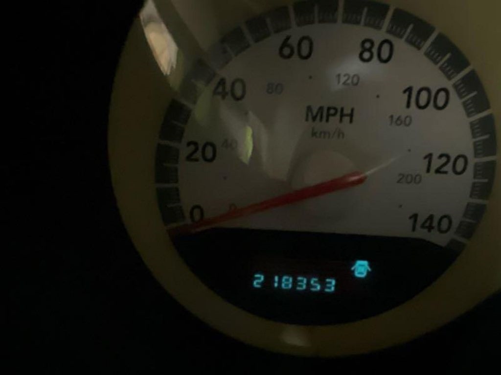 Dodge Charger SE 2008