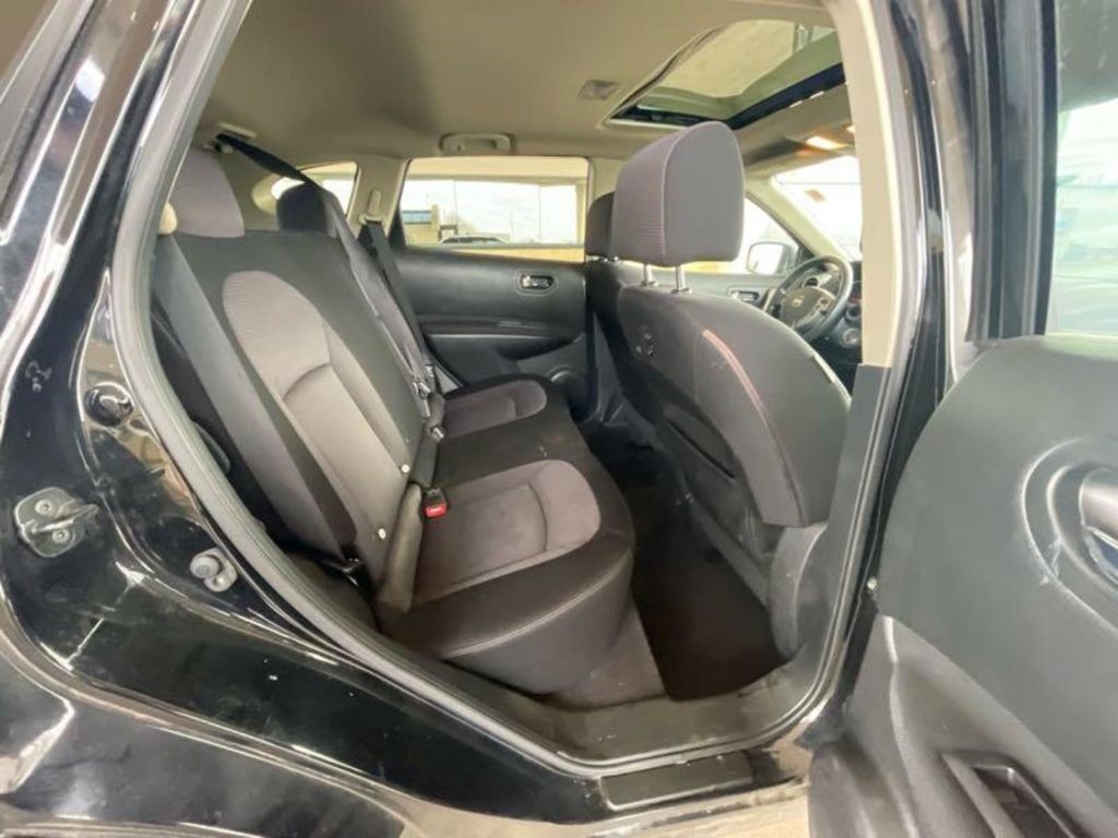 Nissan Rogue S 2WD 2009