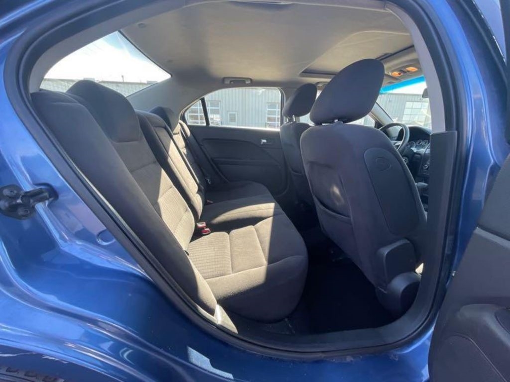 Ford Fusion I4 SE 2009