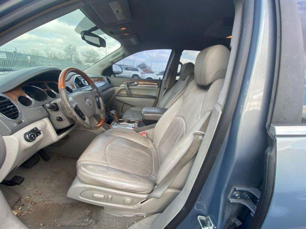 Buick Enclave CXL FWD 2008