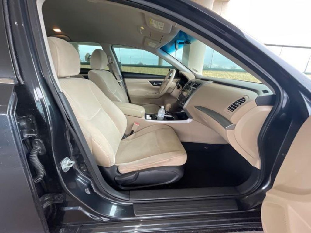 Nissan Altima 2.5 2015