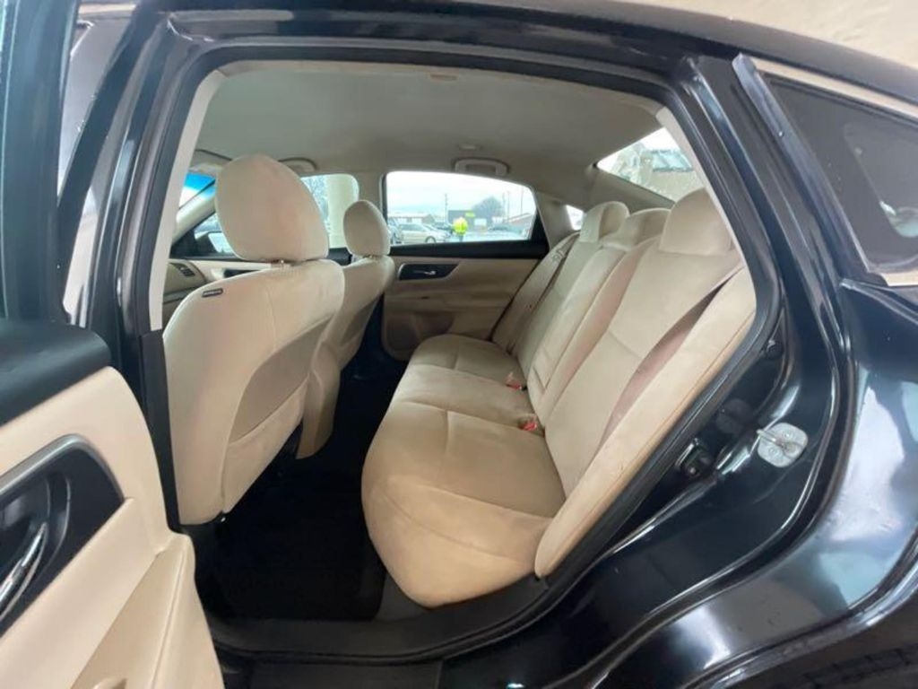 Nissan Altima 2.5 2015