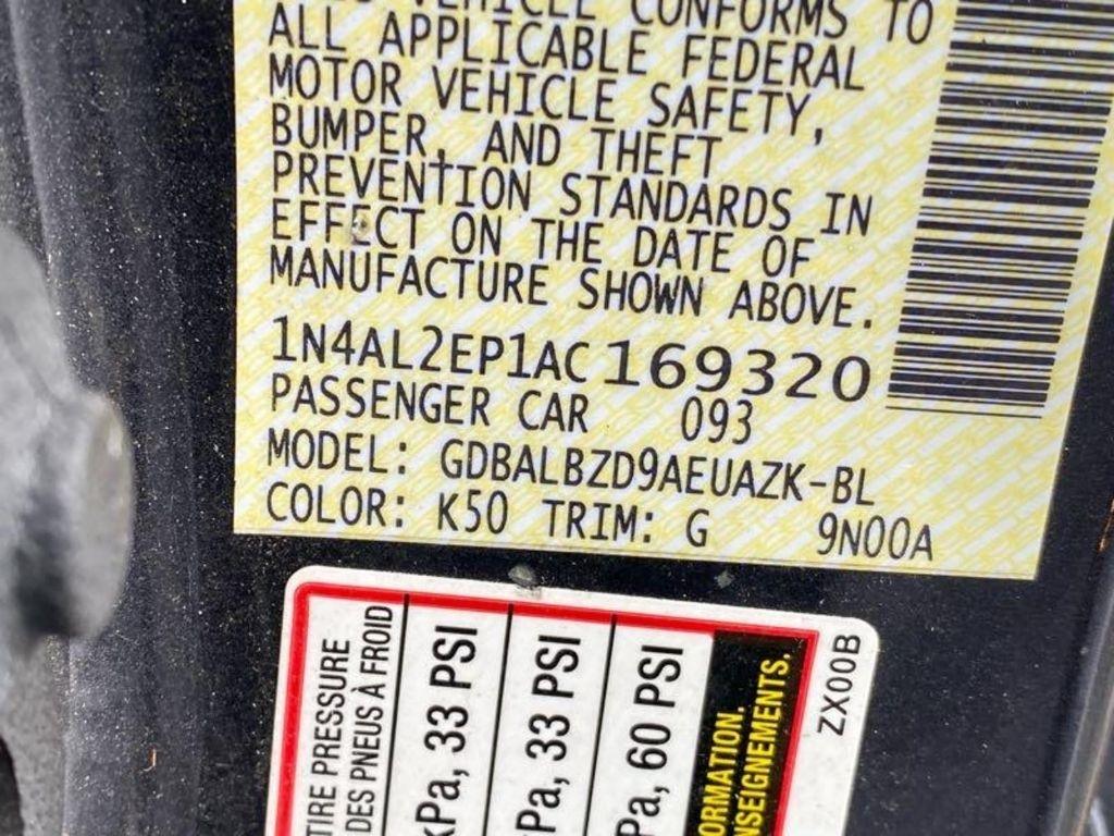 Nissan Altima 2.5 S CVT Coupe 2010