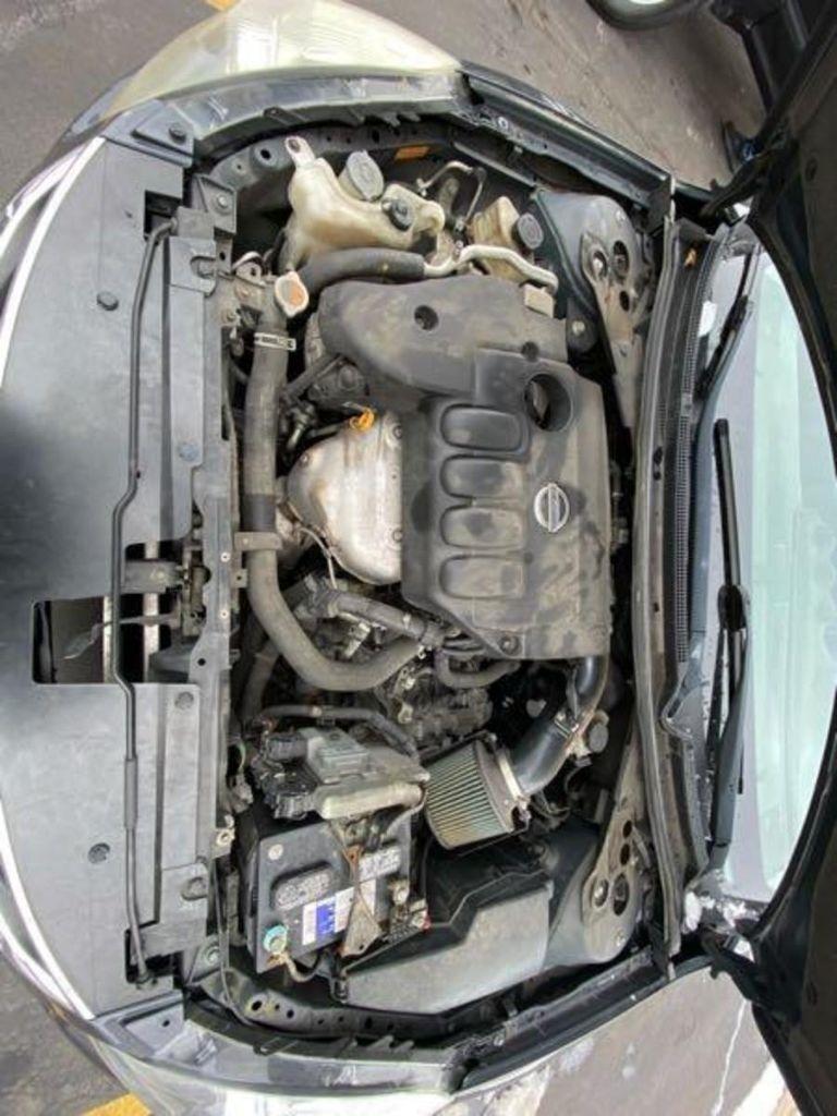 Nissan Altima 2.5 S CVT Coupe 2010