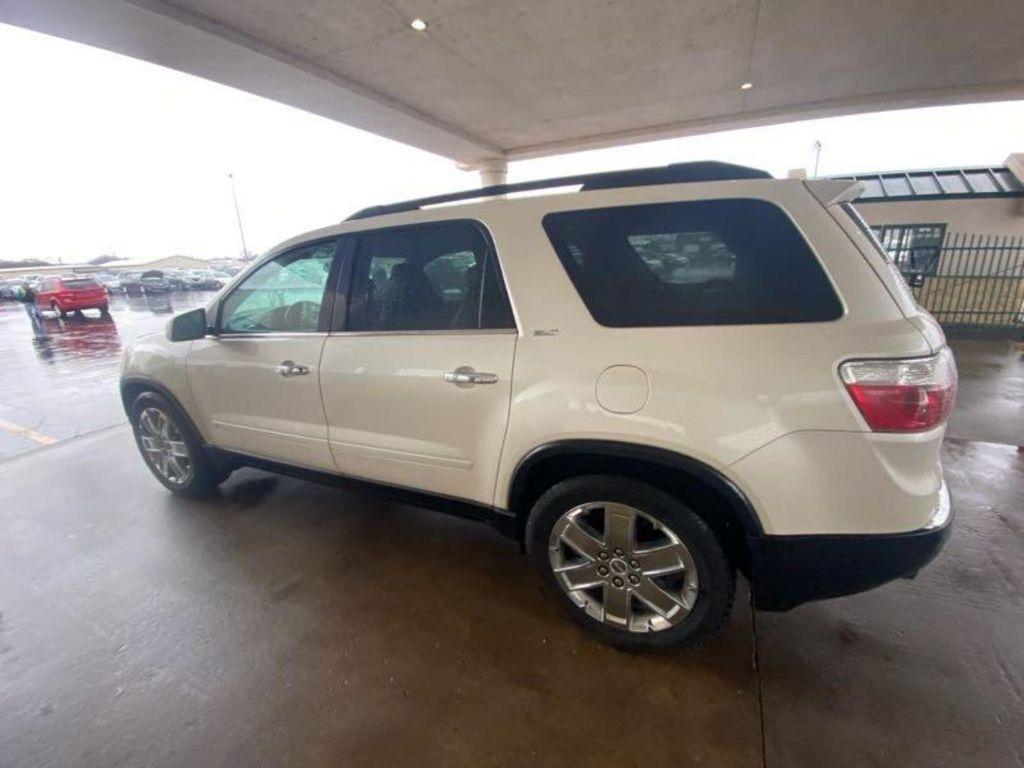 GMC Acadia SLT-2 AWD 2010