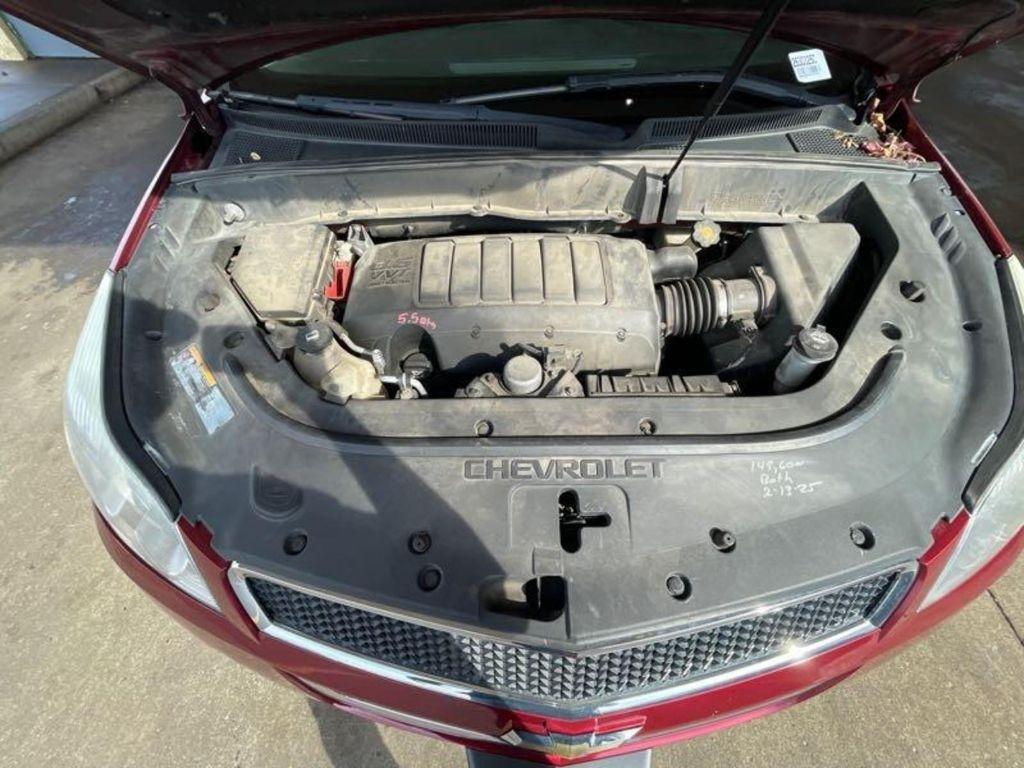 Chevrolet Traverse LT FWD 2011