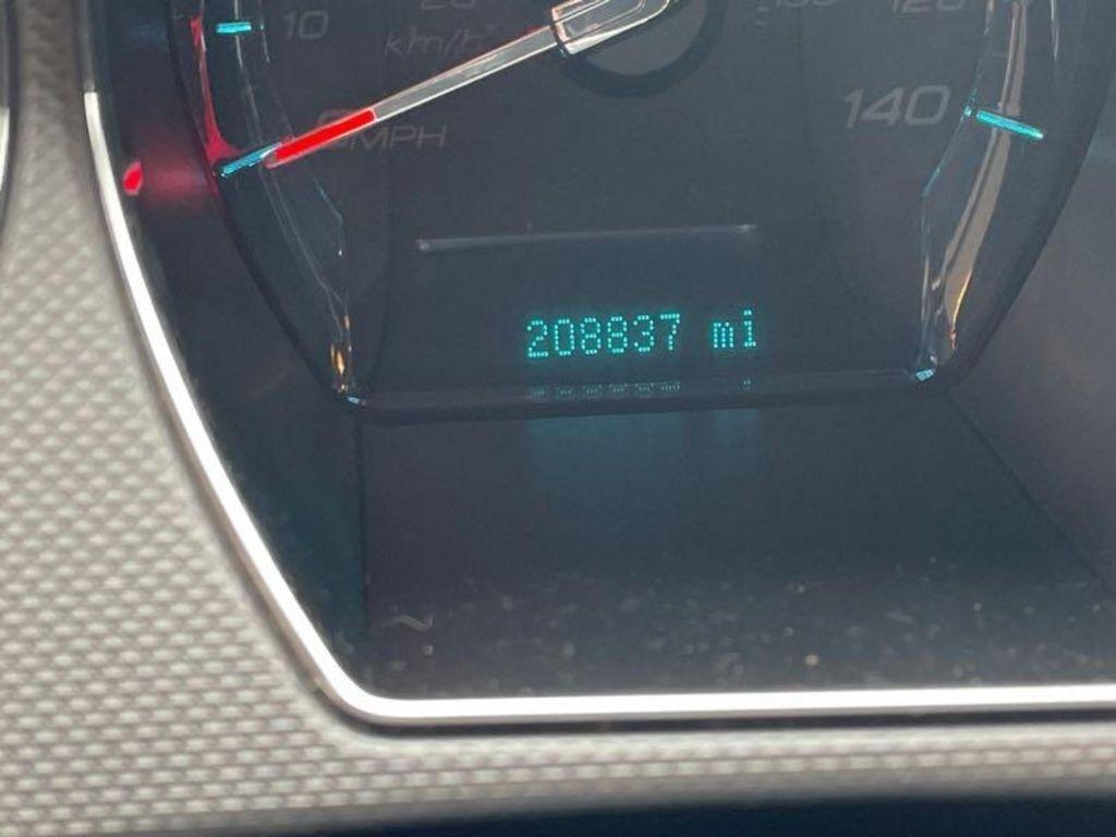 Ford Taurus SE FWD 2011