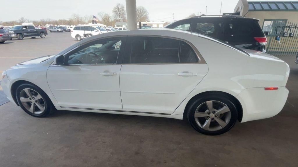 Chevrolet Malibu 1LT 2011