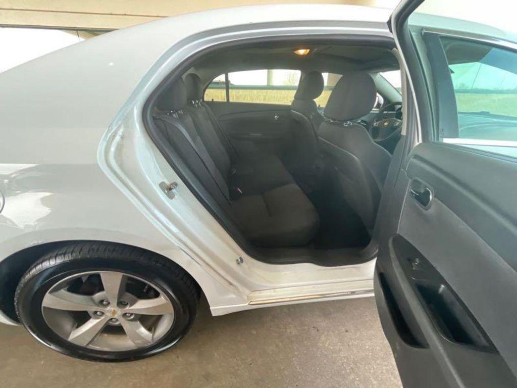 Chevrolet Malibu 1LT 2011