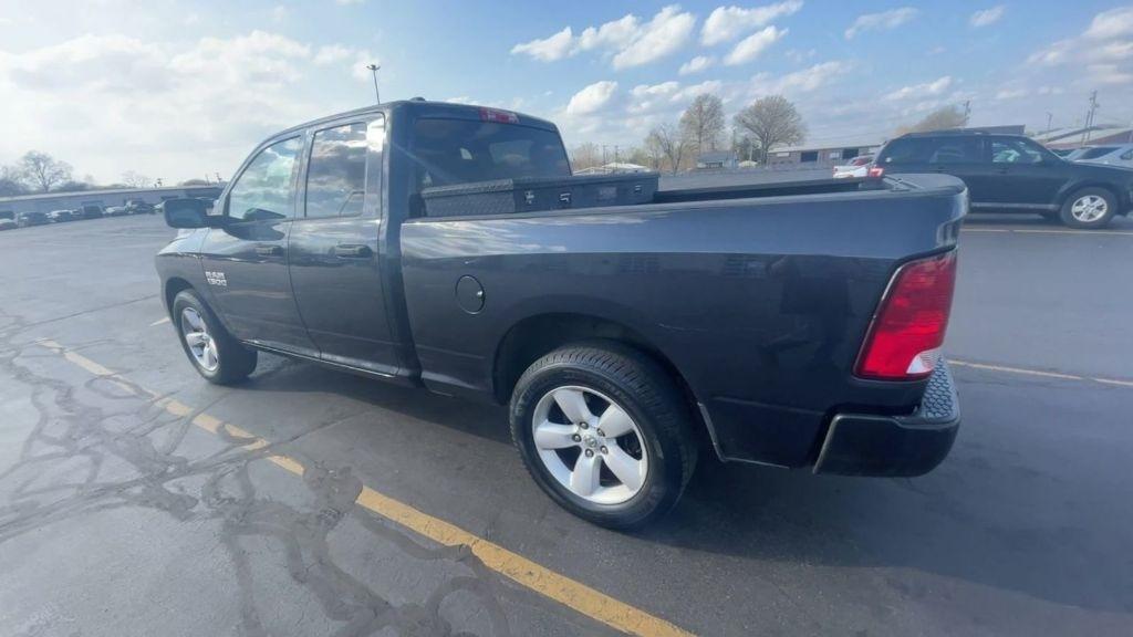 RAM 1500 Tradesman Quad Cab 2WD 2015