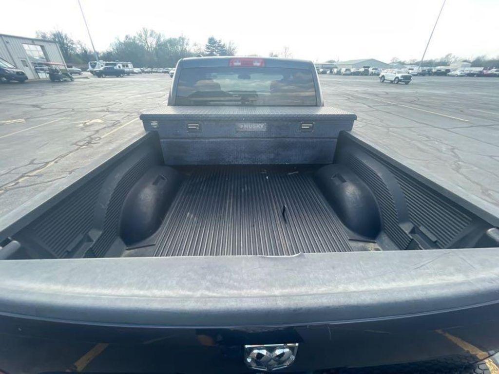 RAM 1500 Tradesman Quad Cab 2WD 2015