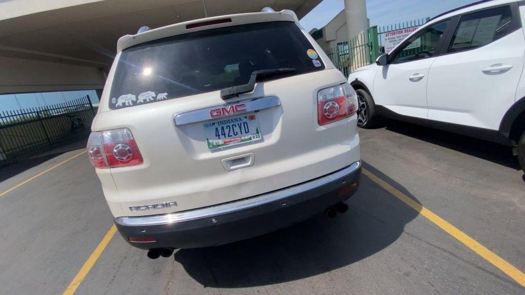 GMC Acadia SLT-1 FWD 2009
